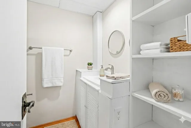 $695,000 | 1600 Oaklawn Court, Silver Spring, MD 20903