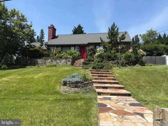 $695,000 | 1600 Oaklawn Court, Silver Spring, MD 20903