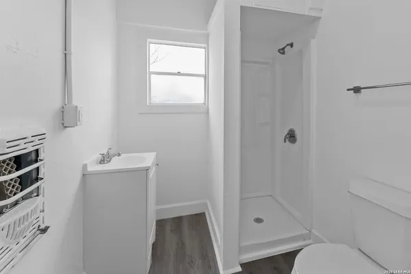 $700 | 146 Fairview Avenue, Unit 23, San Antonio, TX 78223