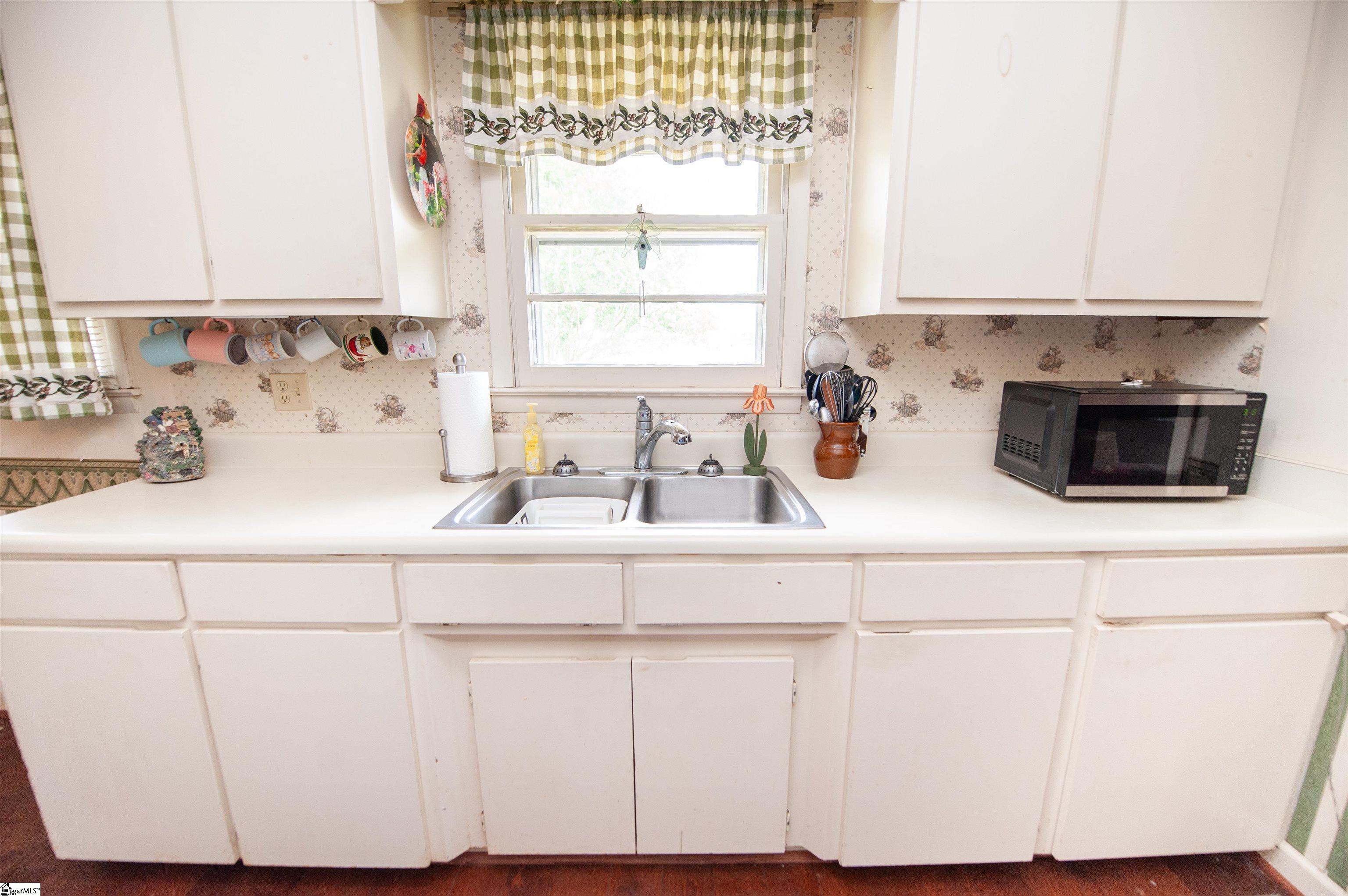 607 State Rd S-42-2204 Boiling Springs, SC 29316 - Photo 9 of 42