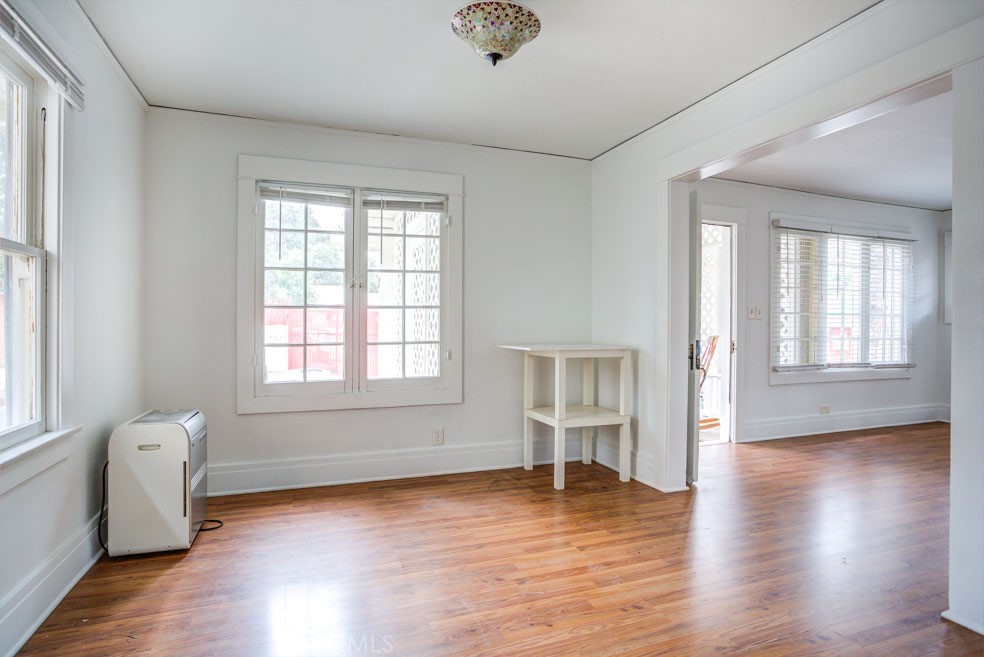 17 Eloise Avenue Pasadena, CA 91107 - Photo 11 of 32