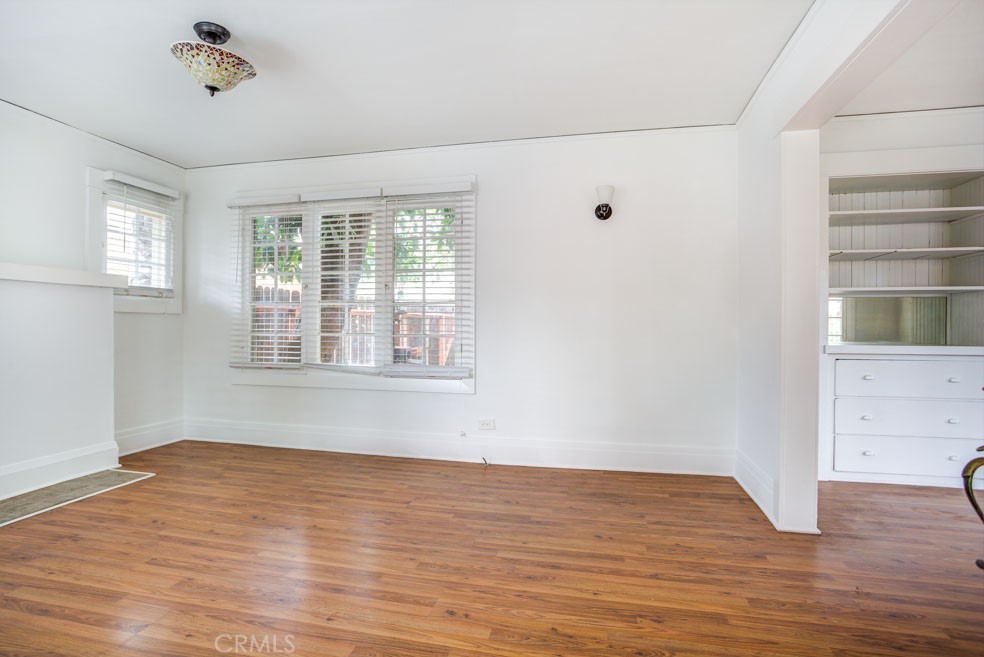 17 Eloise Avenue Pasadena, CA 91107 - Photo 7 of 32