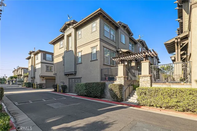 $798,000 | 1285 Adamite Terrace, Harbor City, CA 90710