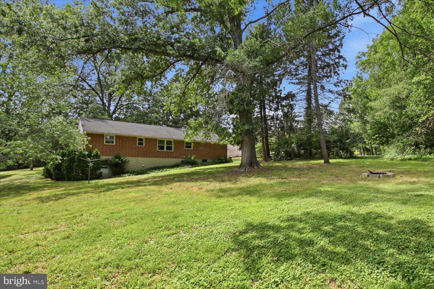 329 Fairview Drive Lititz, PA 17543 - Photo 38 of 39 Gallery Image 38