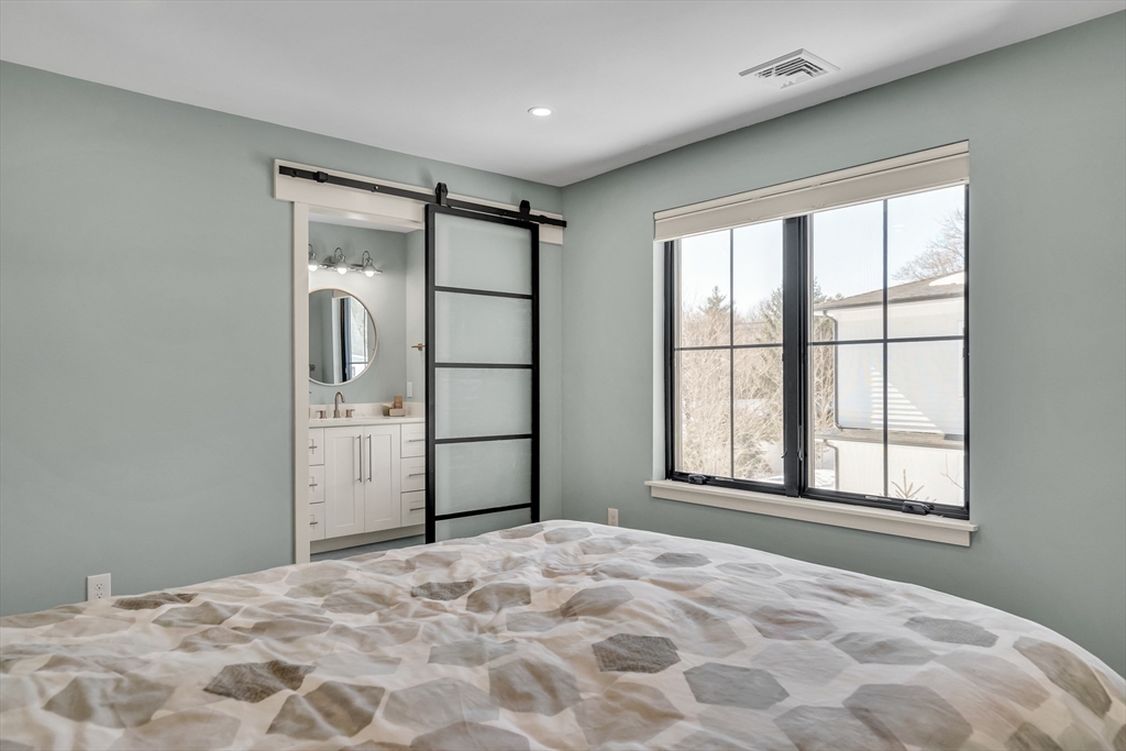 32 Lantern Lane Wellesley, MA 02481 - Photo 30 of 40