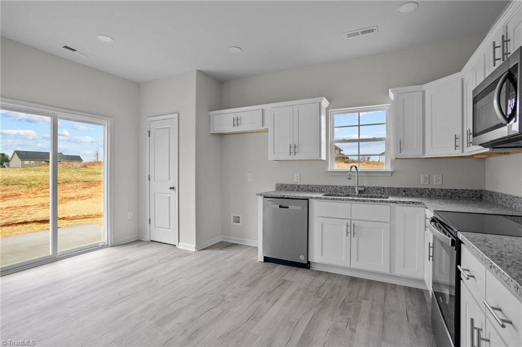 302 Brann Road Browns Summit, NC 27214 - Photo 19 of 46 Gallery Image 19
