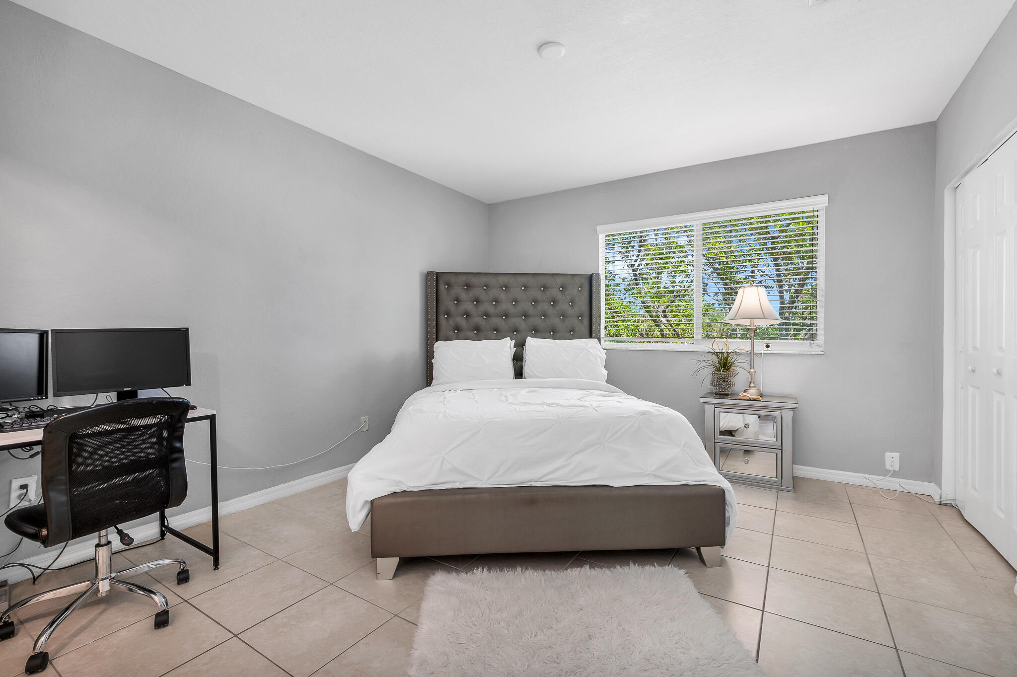 3732 Oleander Terrace Riviera Beach, FL 33404 - Photo 13 of 35 photo-11