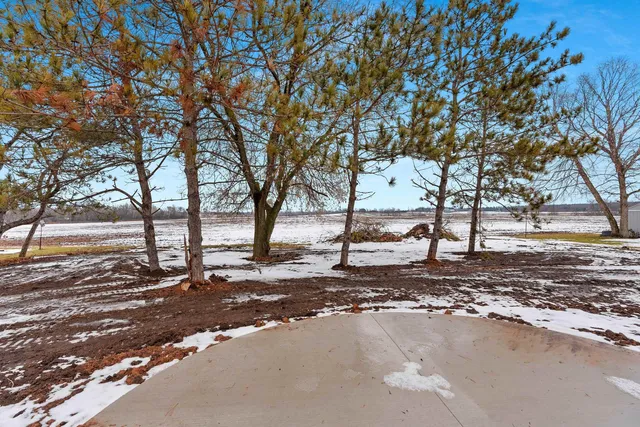 $405,900 | 8350 Pheasant Run Trail, Larsen, WI 54947