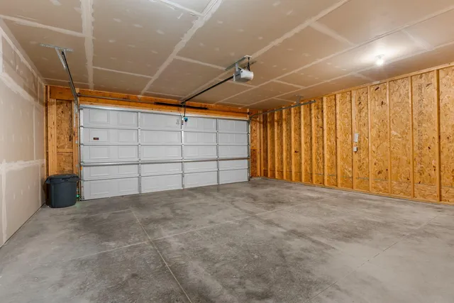 $405,900 | 8350 Pheasant Run Trail, Larsen, WI 54947