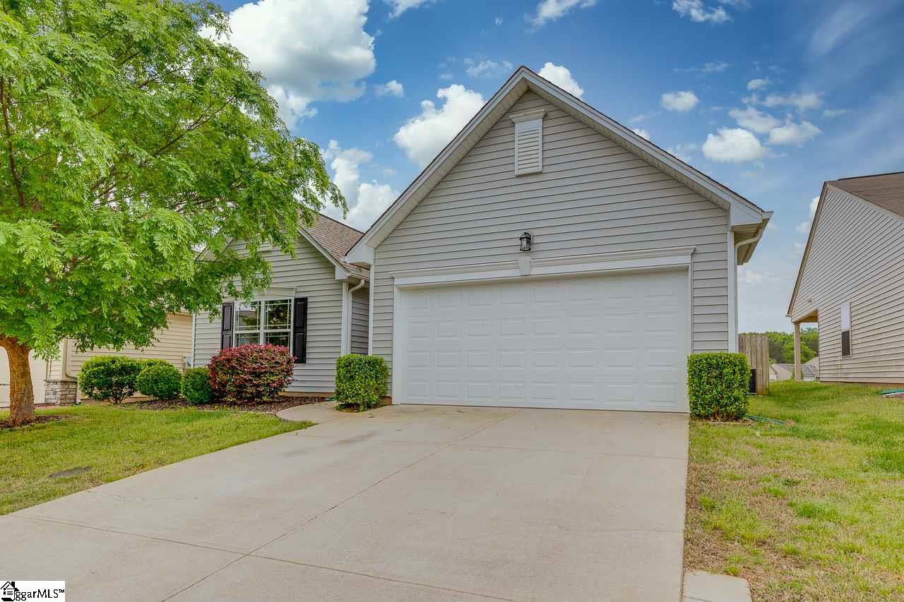 220 Riverdale Road Simpsonville, SC 29680 - Photo 3 of 35 Gallery Image 3