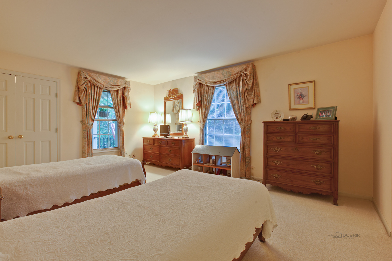 485 Rockefeller Road Lake Forest, IL 60045 - Photo 13 of 21 a bedroom with a bed and furniture