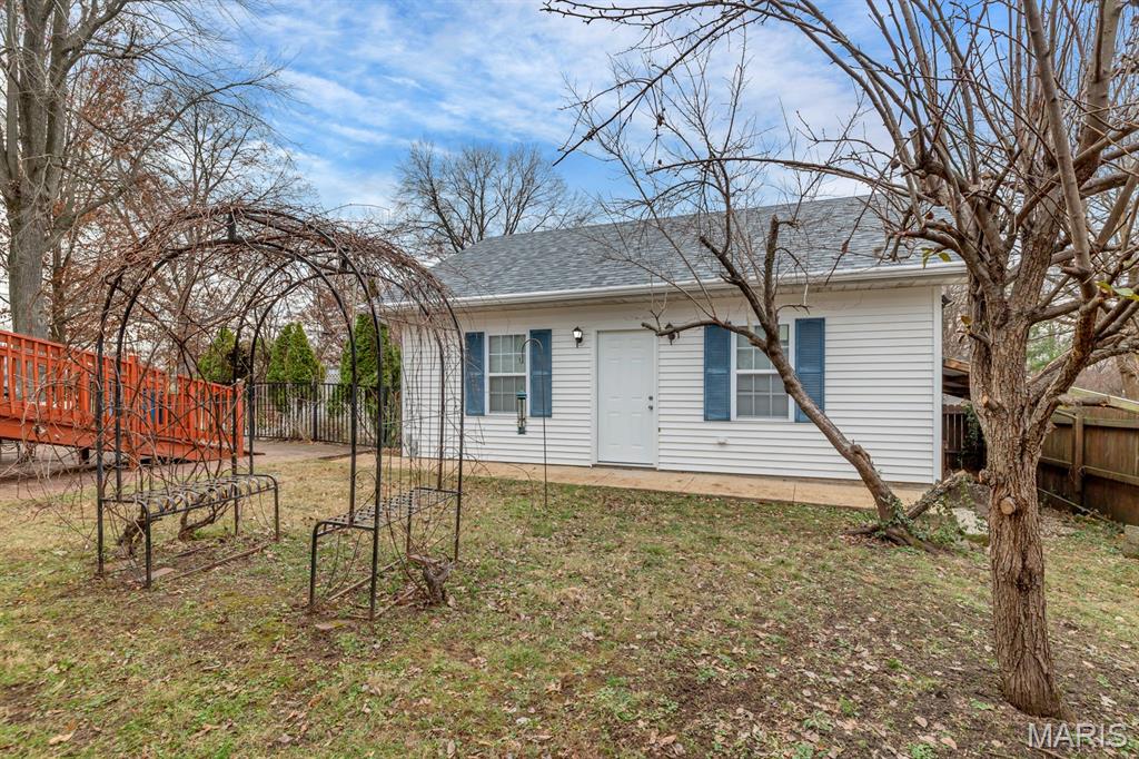 422 Adams Street Ferguson, MO 63135 - Photo 25 of 28