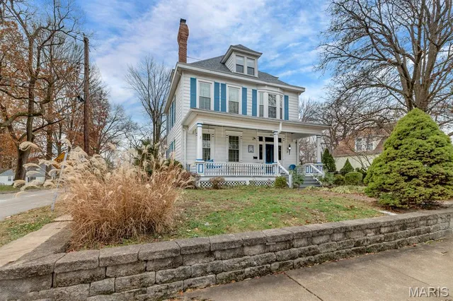 $335,000 | 422 Adams Street, Ferguson, MO 63135