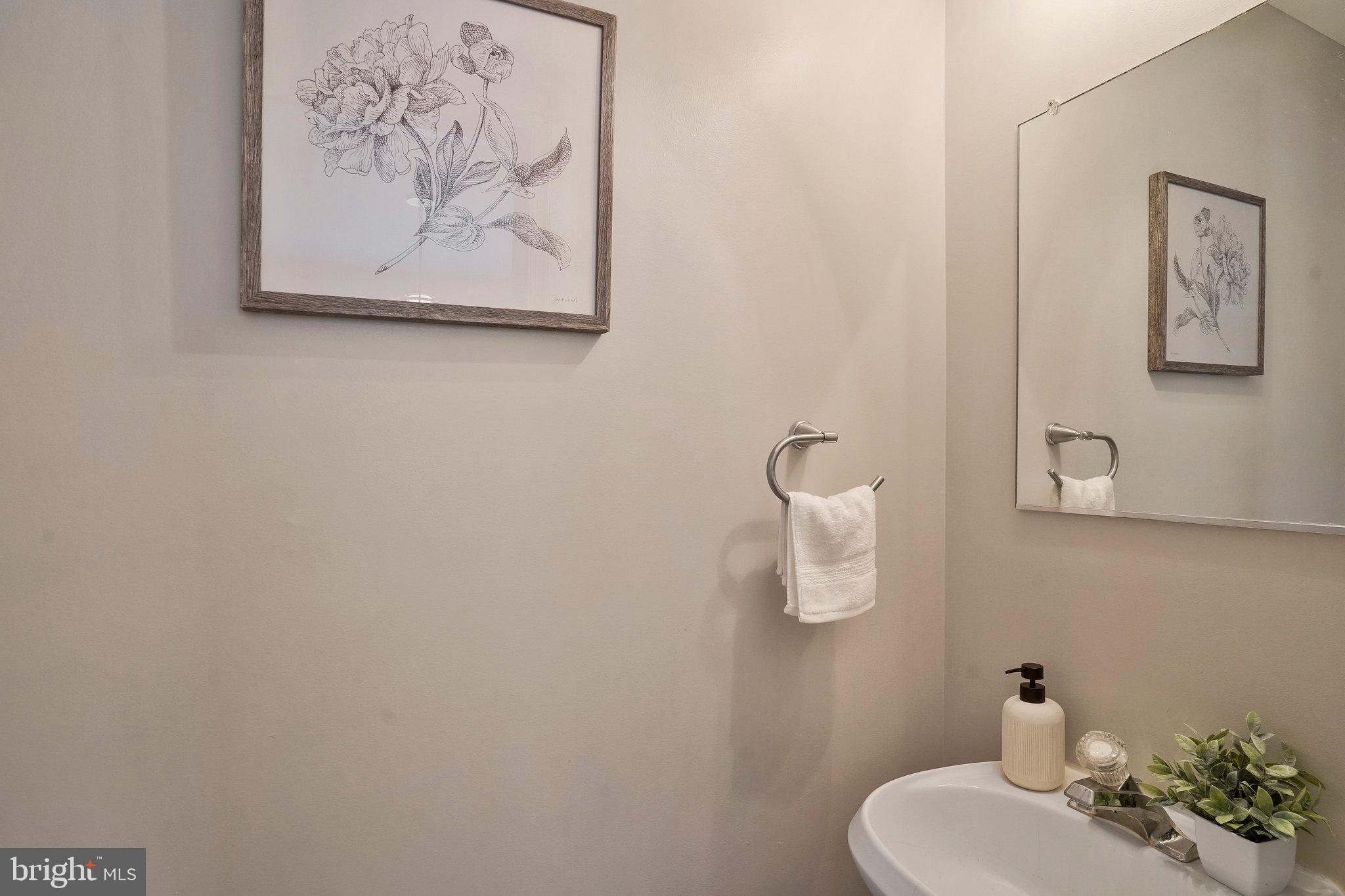 300 Torbert Loop Stafford, VA 22554 - Photo 11 of 31 Main Level Half Bathroom