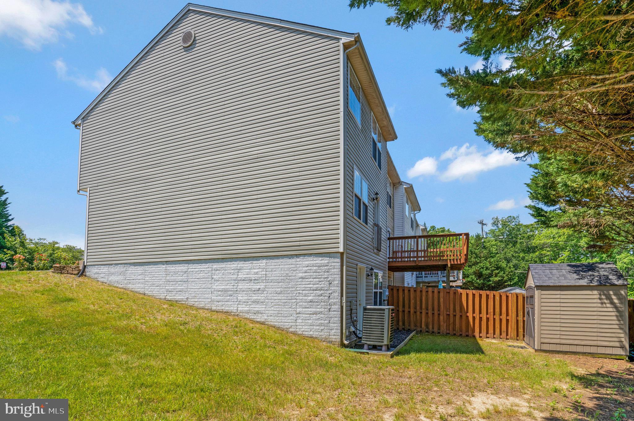 300 Torbert Loop Stafford, VA 22554 - Photo 31 of 31 End-Unit Side Yard