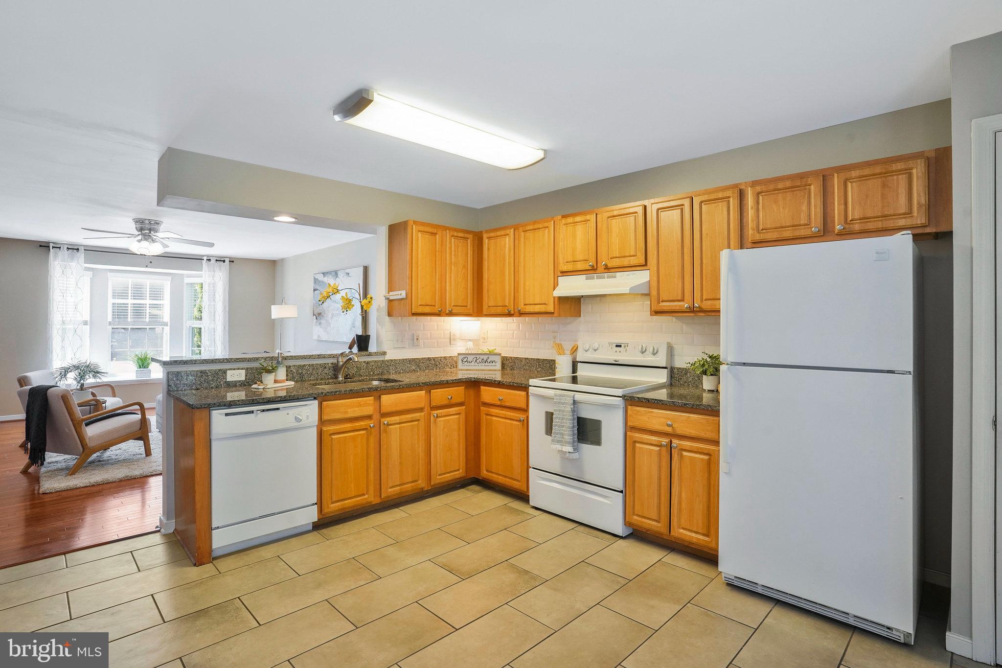 300 Torbert Loop Stafford, VA 22554 - Photo 5 of 31 Spacious Kitchen