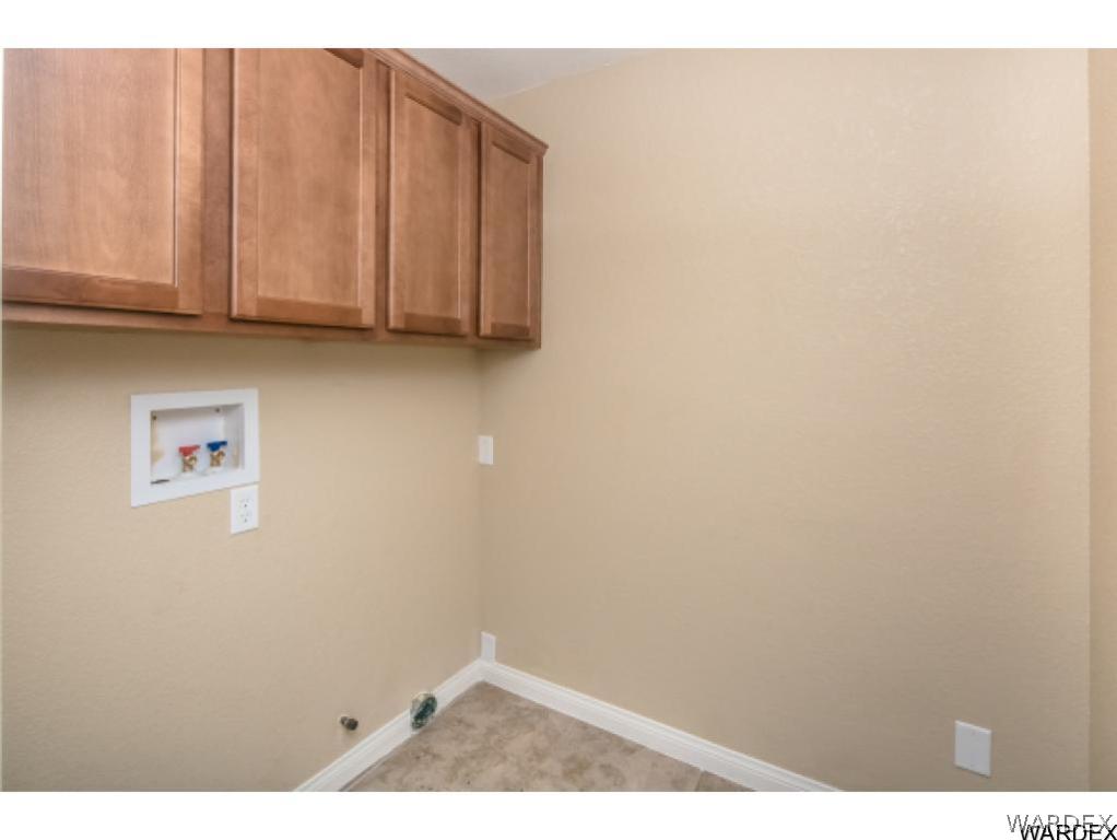 4145 North Stardust Road Kingman, AZ 86409 - Photo 15 of 32 Gallery Image 15