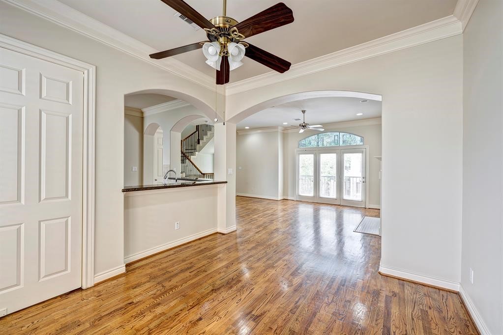 2514 Maxroy Street Houston, TX 77007 - Photo 14 of 21