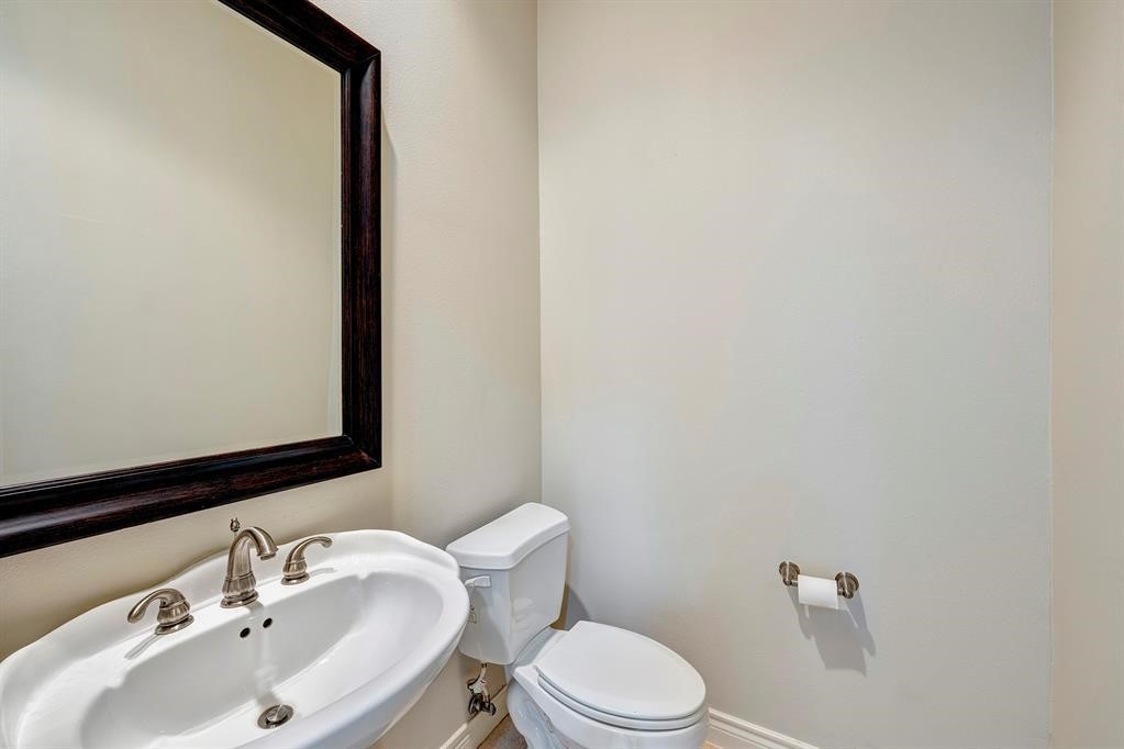 2514 Maxroy Street Houston, TX 77007 - Photo 15 of 21