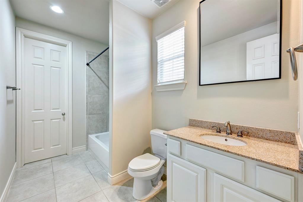 2514 Maxroy Street Houston, TX 77007 - Photo 18 of 21