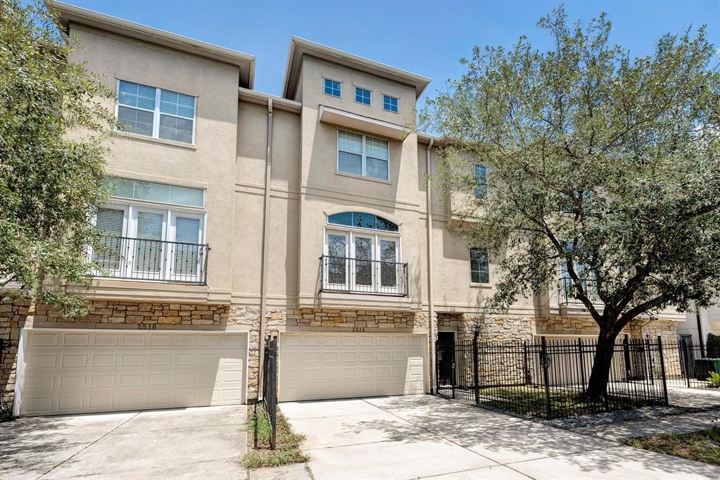 2514 Maxroy Street Houston, TX 77007 - Photo 2 of 21 a front view of a building