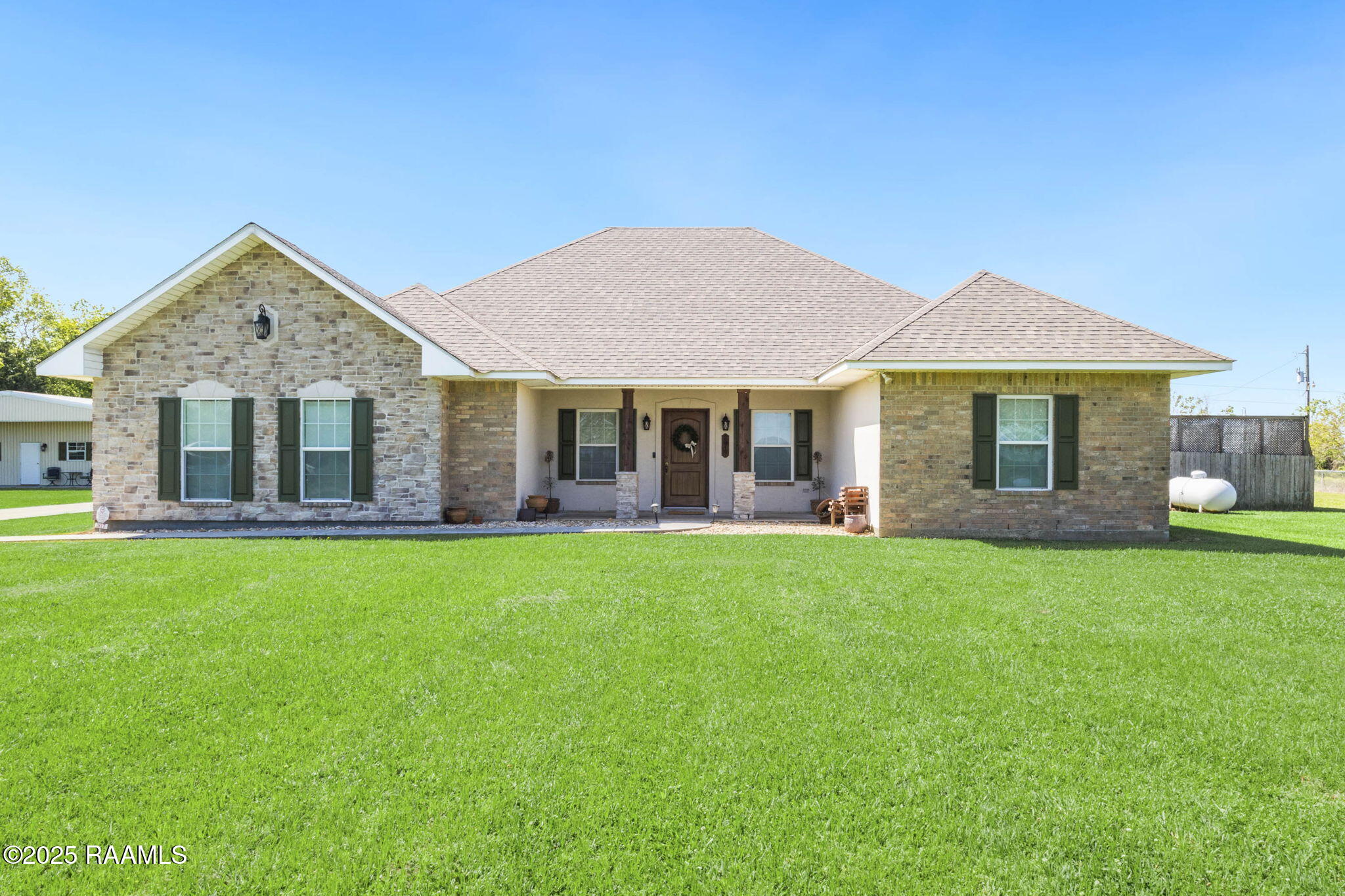 47-web-or-mls-2817 Powers-43