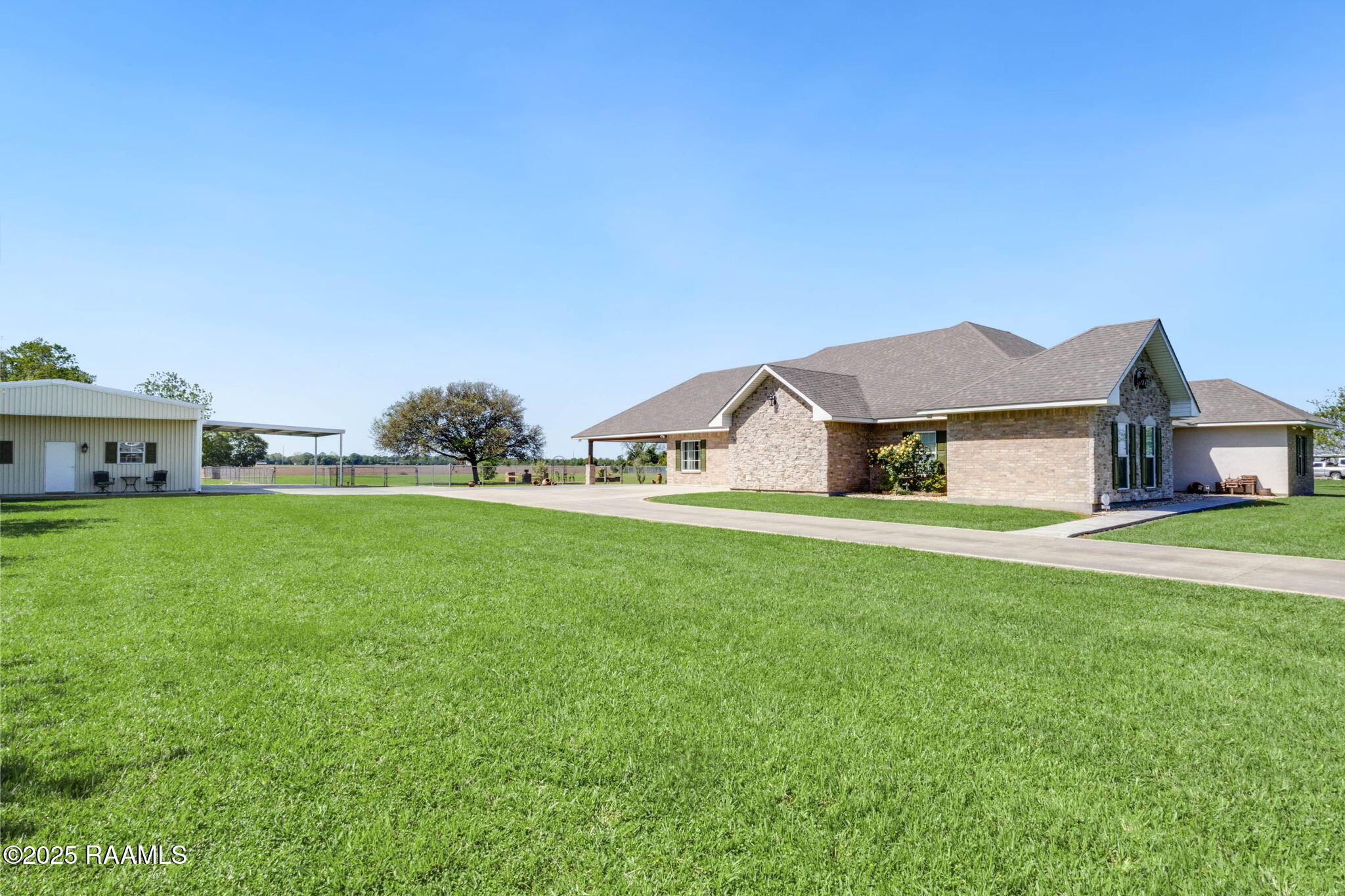 2817 Powers Street Opelousas, LA 70570 - Photo 46 of 47 44-web-or-mls-2817 Powers-40