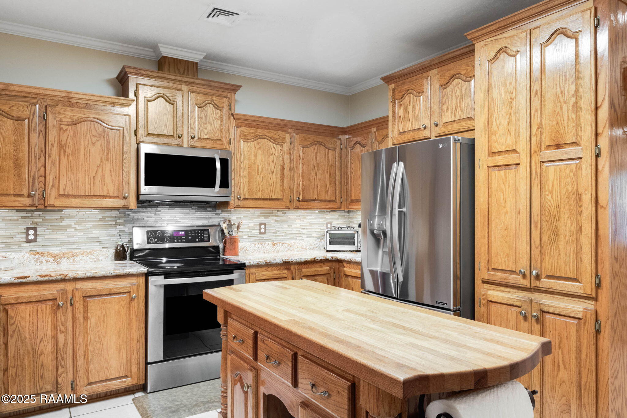 2817 Powers Street Opelousas, LA 70570 - Photo 5 of 47 10-web-or-mls-2817 Powers-6