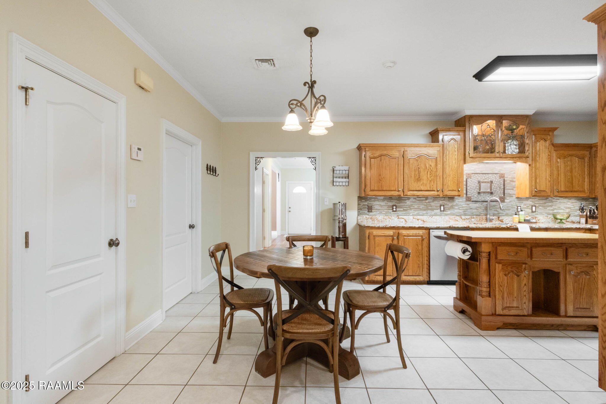 2817 Powers Street Opelousas, LA 70570 - Photo 8 of 47 12-web-or-mls-2817 Powers-8