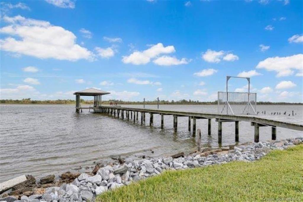 515 Lake Breeze Road Hackberry, LA 70645 - Photo 4 of 24