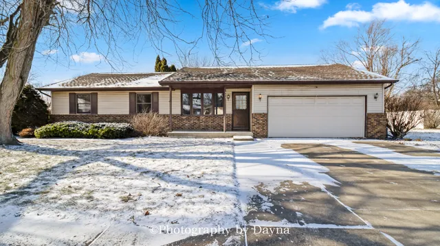 $244,500 | 473 Mohawk Drive, Bourbonnais, IL 60914