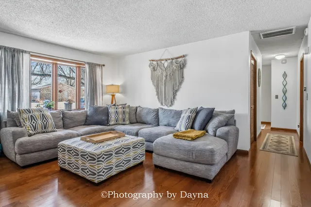 $244,500 | 473 Mohawk Drive, Bourbonnais, IL 60914