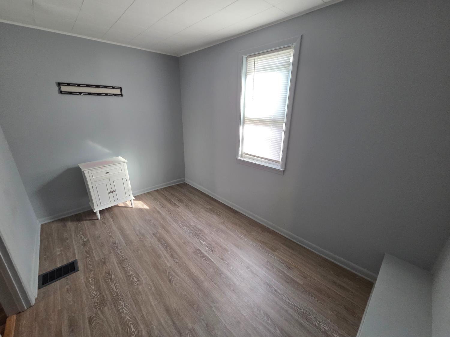 406 South Walnut Street Rising Sun, IN 47040 - Photo 9 of 13