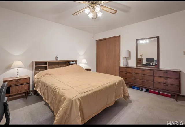 $339,900 | 830 Whispering Rock Drive, O'Fallon, MO 63366