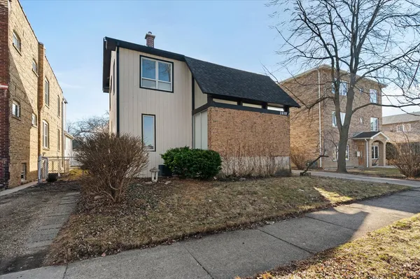 $374,999 | 2839 Pearl Street, Franklin Park, IL 60131