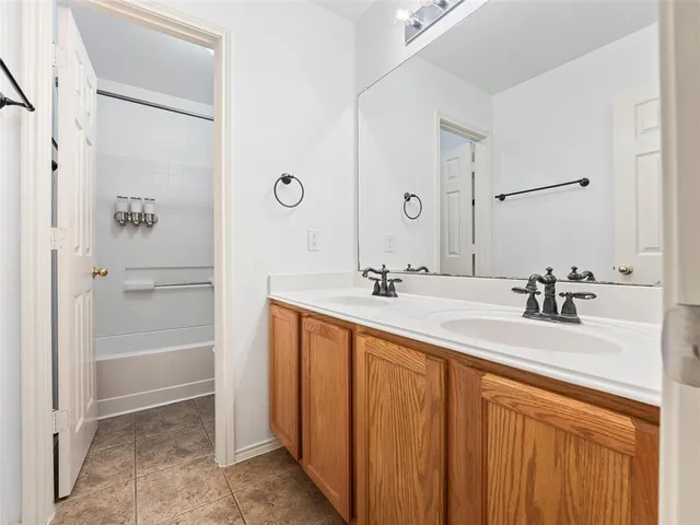 $3,250 | 1110 Brandy Court, Midlothian, TX 76065