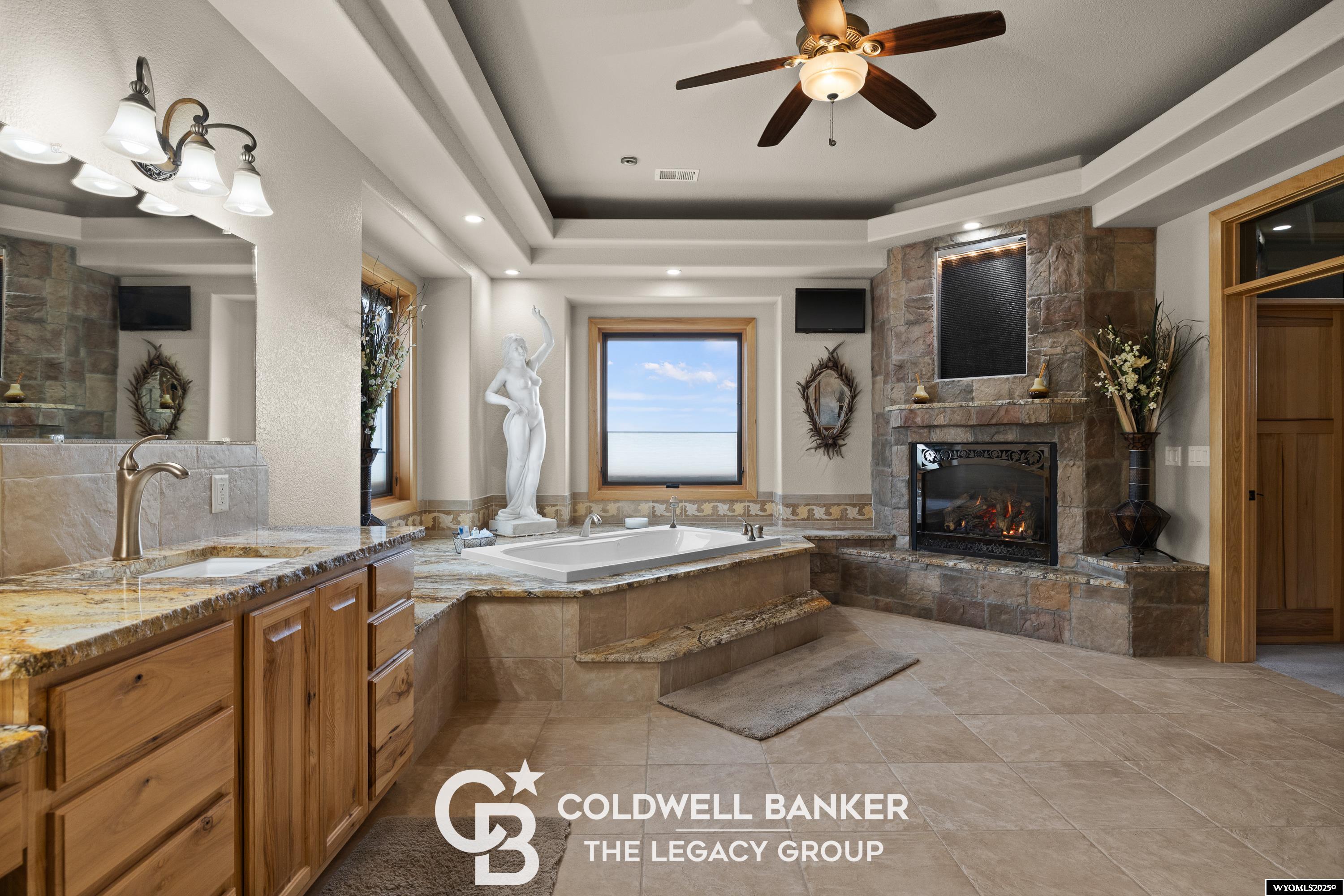 4960 South Skyline Road Casper, WY 82604 - Photo 12 of 38