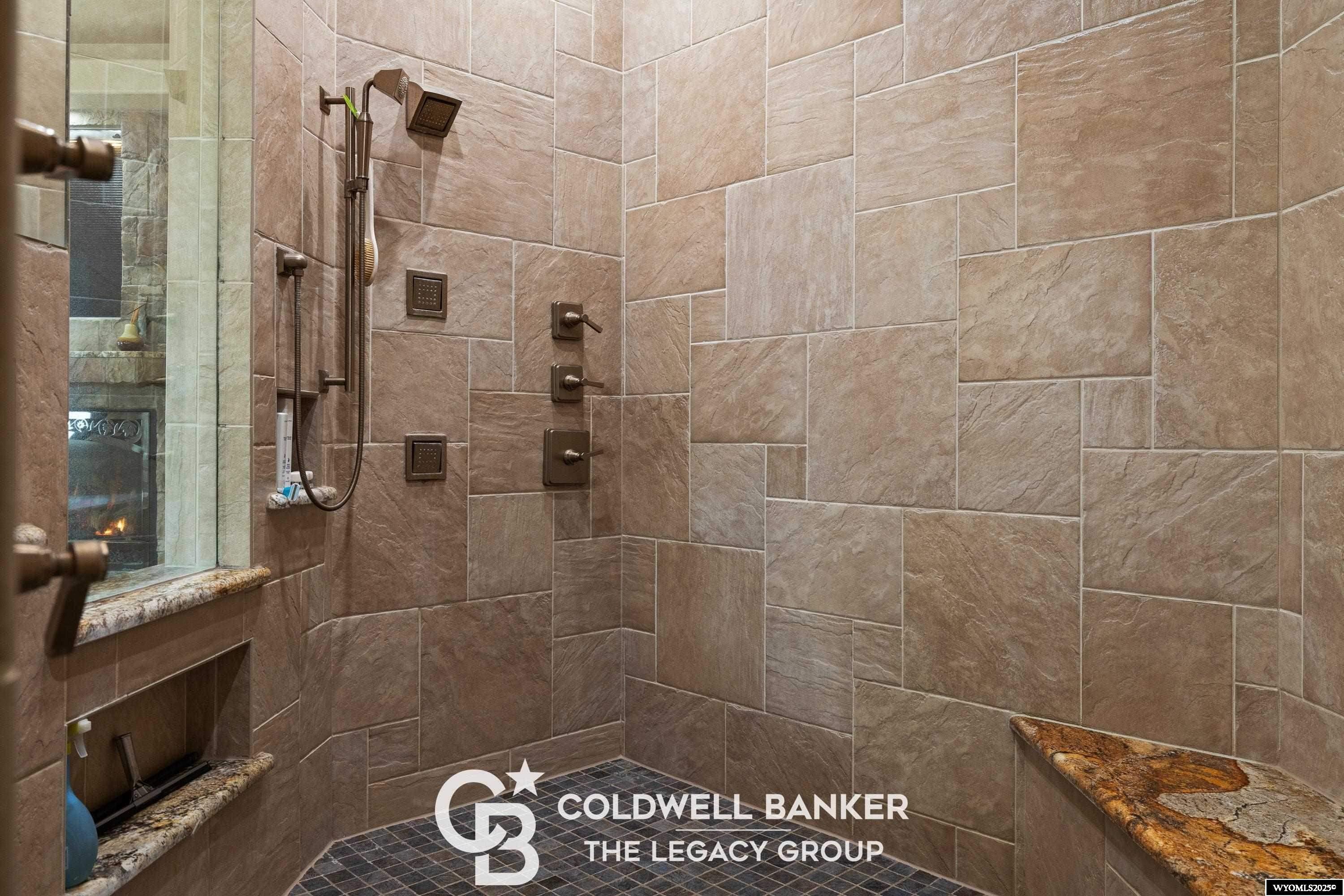 4960 South Skyline Road Casper, WY 82604 - Photo 13 of 38