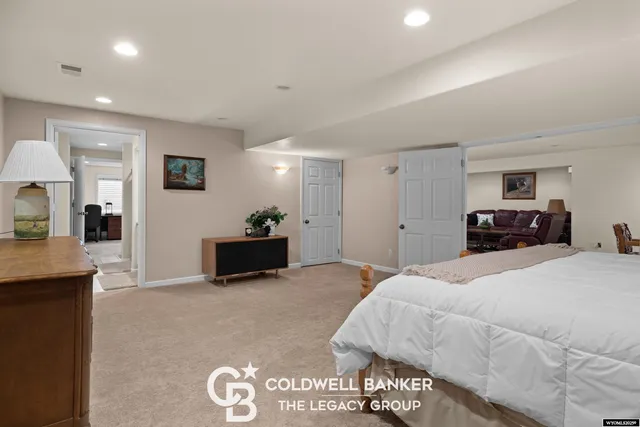 $2,100,000 | 4960 South Skyline Road, Casper, WY 82604