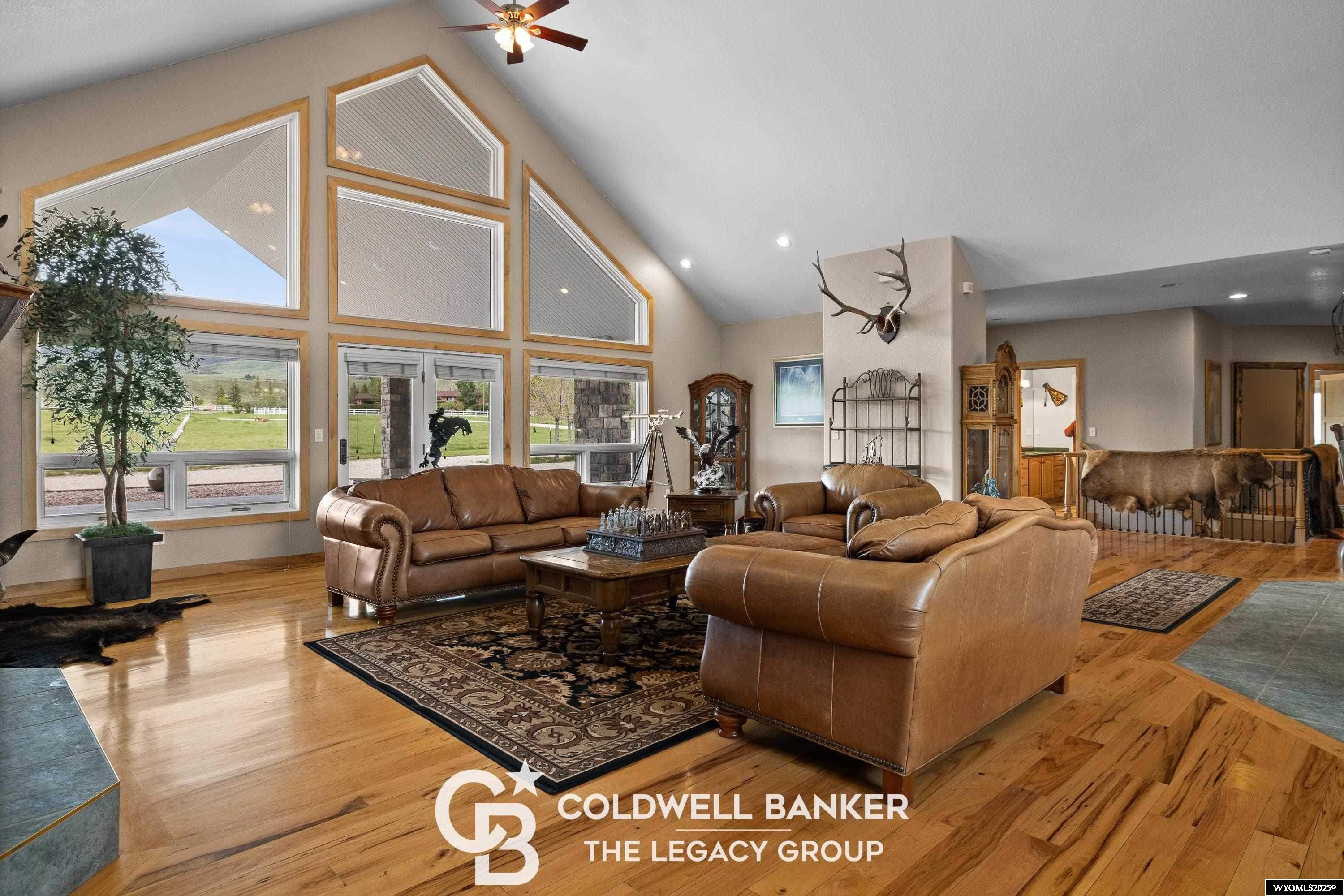 4960 South Skyline Road Casper, WY 82604 - Photo 4 of 38