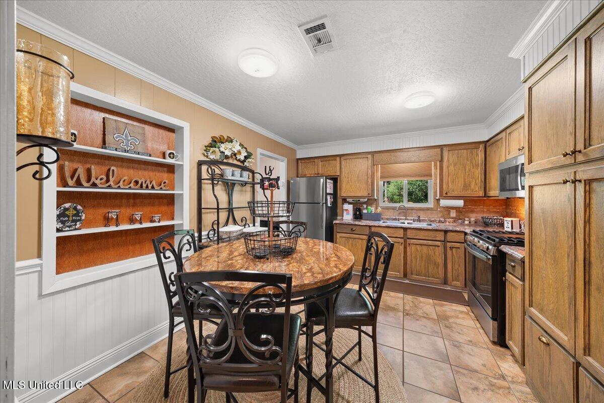 8389 Highway 35 Prentiss, MS 39474 - Photo 4 of 10 05-STA04476