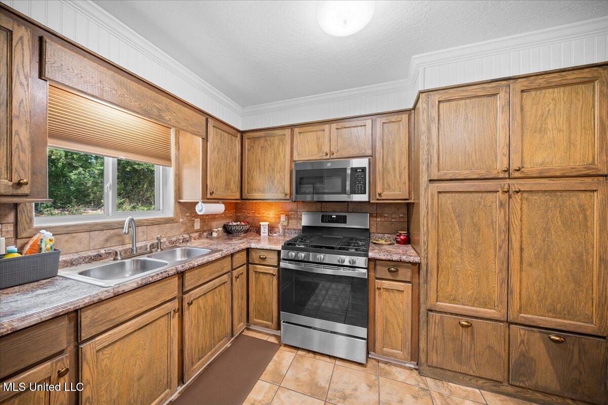 8389 Highway 35 Prentiss, MS 39474 - Photo 5 of 10 06-STA04482