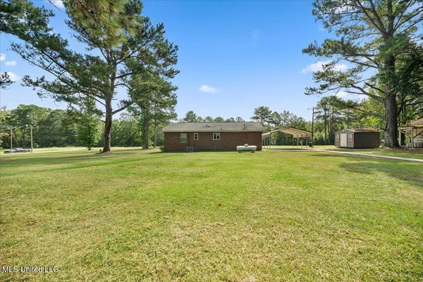 $140,000 | 8389 Highway 35, Prentiss, MS 39474