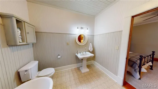 $259,900 | 114 East Main Street, Greenville, IL 62246