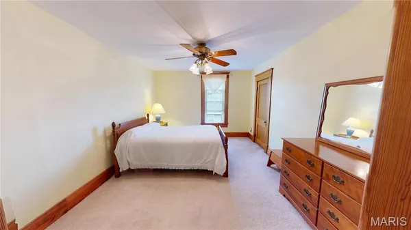 $259,900 | 114 East Main Street, Greenville, IL 62246