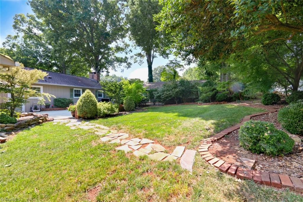 3640 Grandview Club Road Pfafftown, NC 27040 - Photo 34 of 40 Gallery Image 34