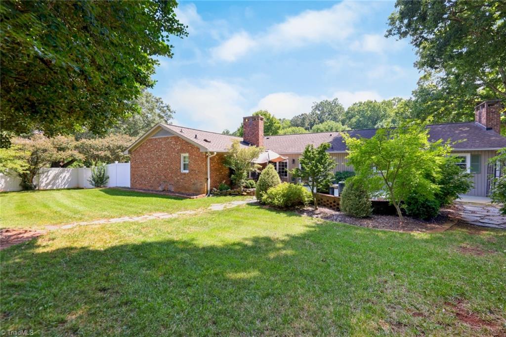 3640 Grandview Club Road Pfafftown, NC 27040 - Photo 37 of 40 Gallery Image 37