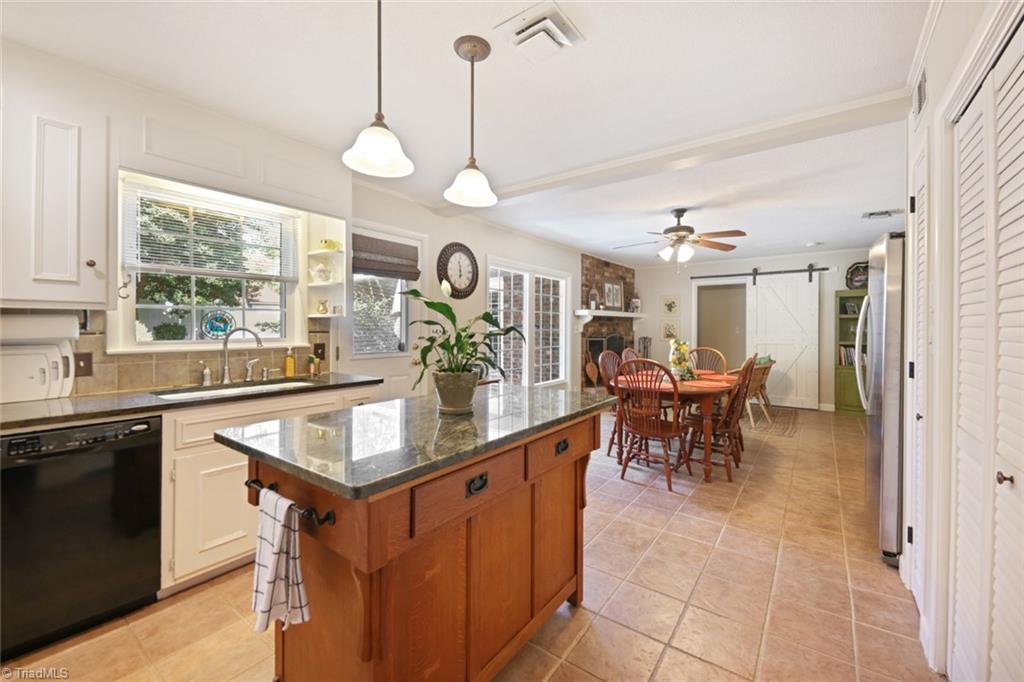 3640 Grandview Club Road Pfafftown, NC 27040 - Photo 10 of 40 Gallery Image 10