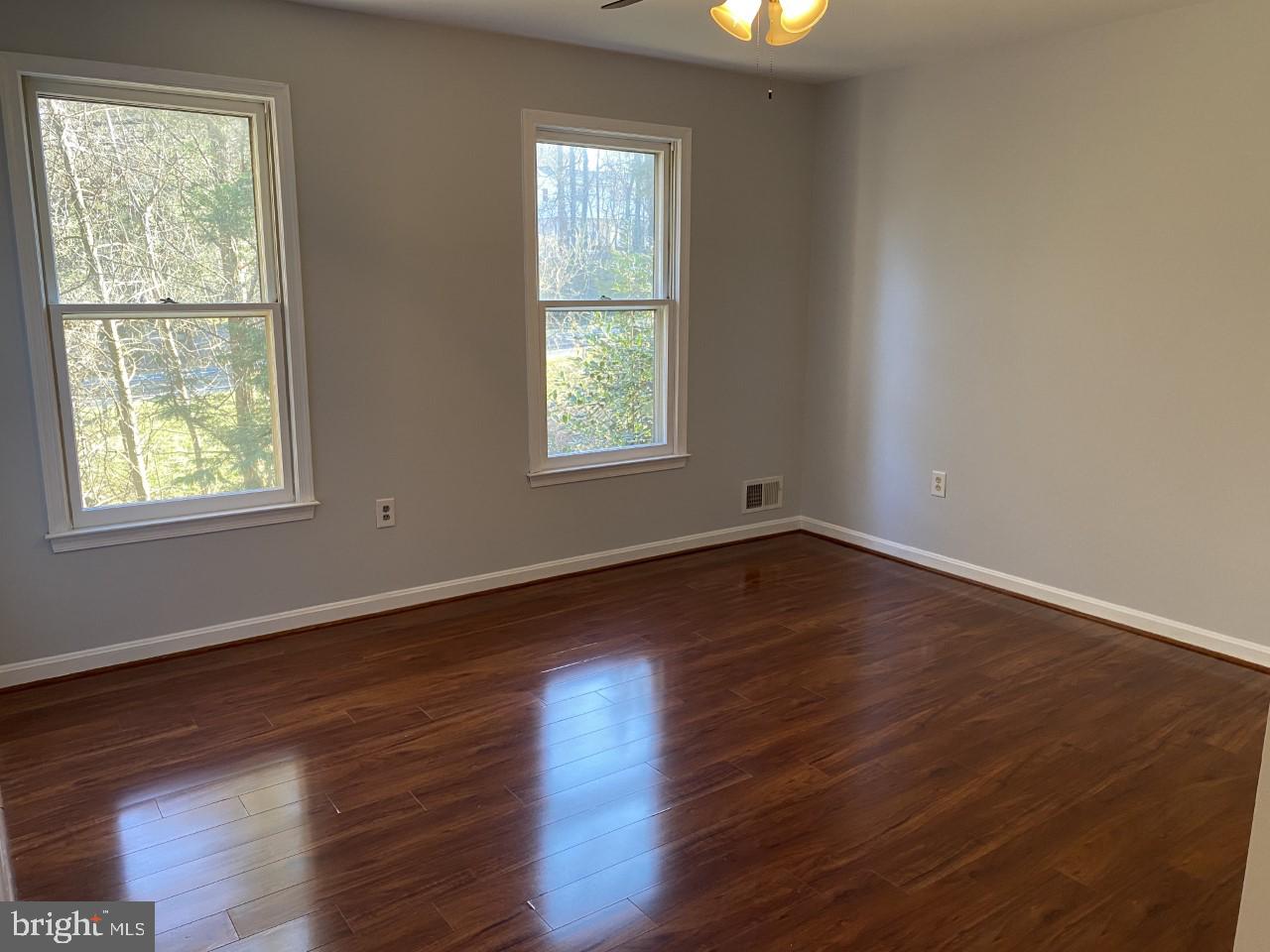 13600 Castle Cliff Way Silver Spring, MD 20904 - Photo 15 of 32 Master Bedrm
