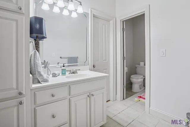 $1,150,000 | 5585 Highway 966, St. Francisville, LA 70775